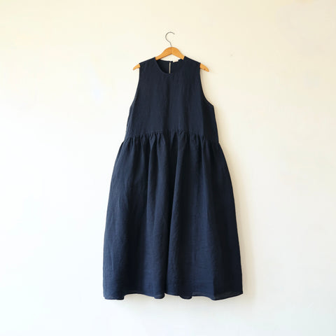 Apuntob Sleeveless Linen Dress - Navy