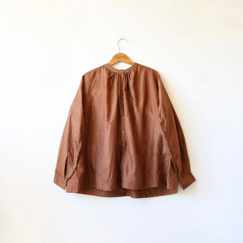 Injiri Gathered Silk Blouse - Tan Polkadot