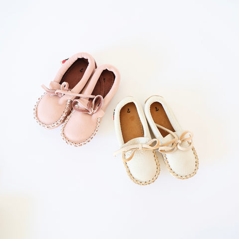 Handmade Children's Moccasins - 2 Colors