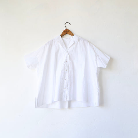 Hannoh Notch Collar Shirt - White