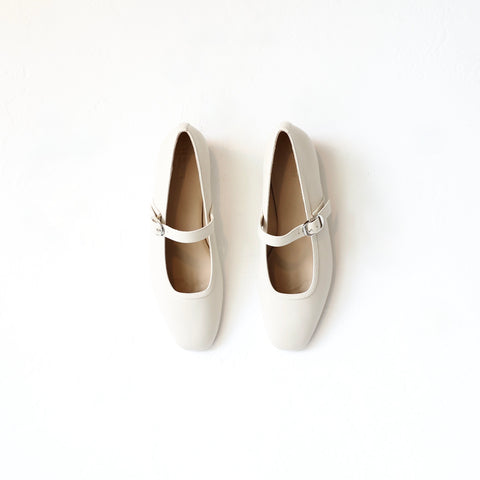 Le Monde Beryl Mary Janes - Ecru Leather