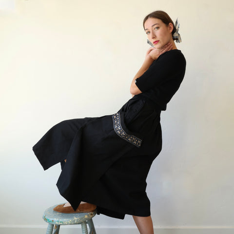 Bunon Embroidered Pocket Skirt