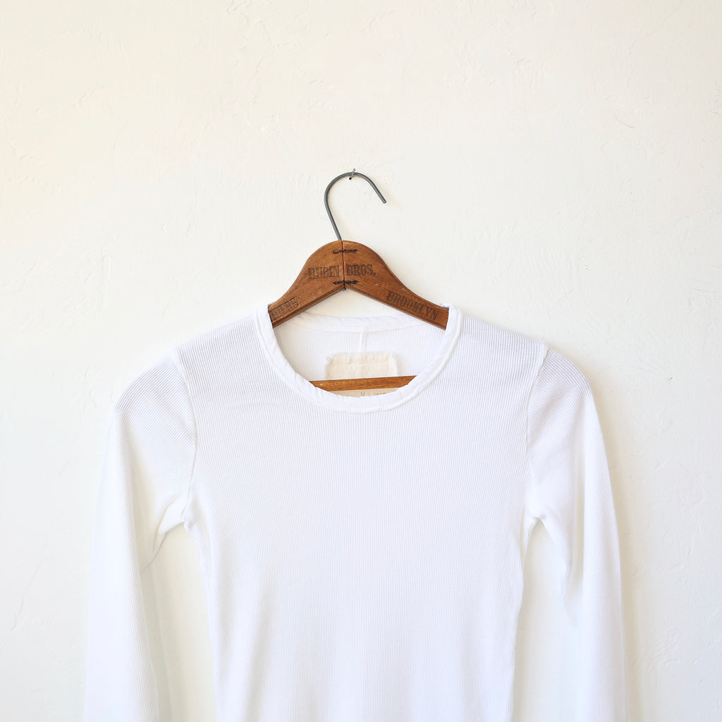 V::room Cotton/Cashmere Long Sleeve Crew Tee - Crisp White