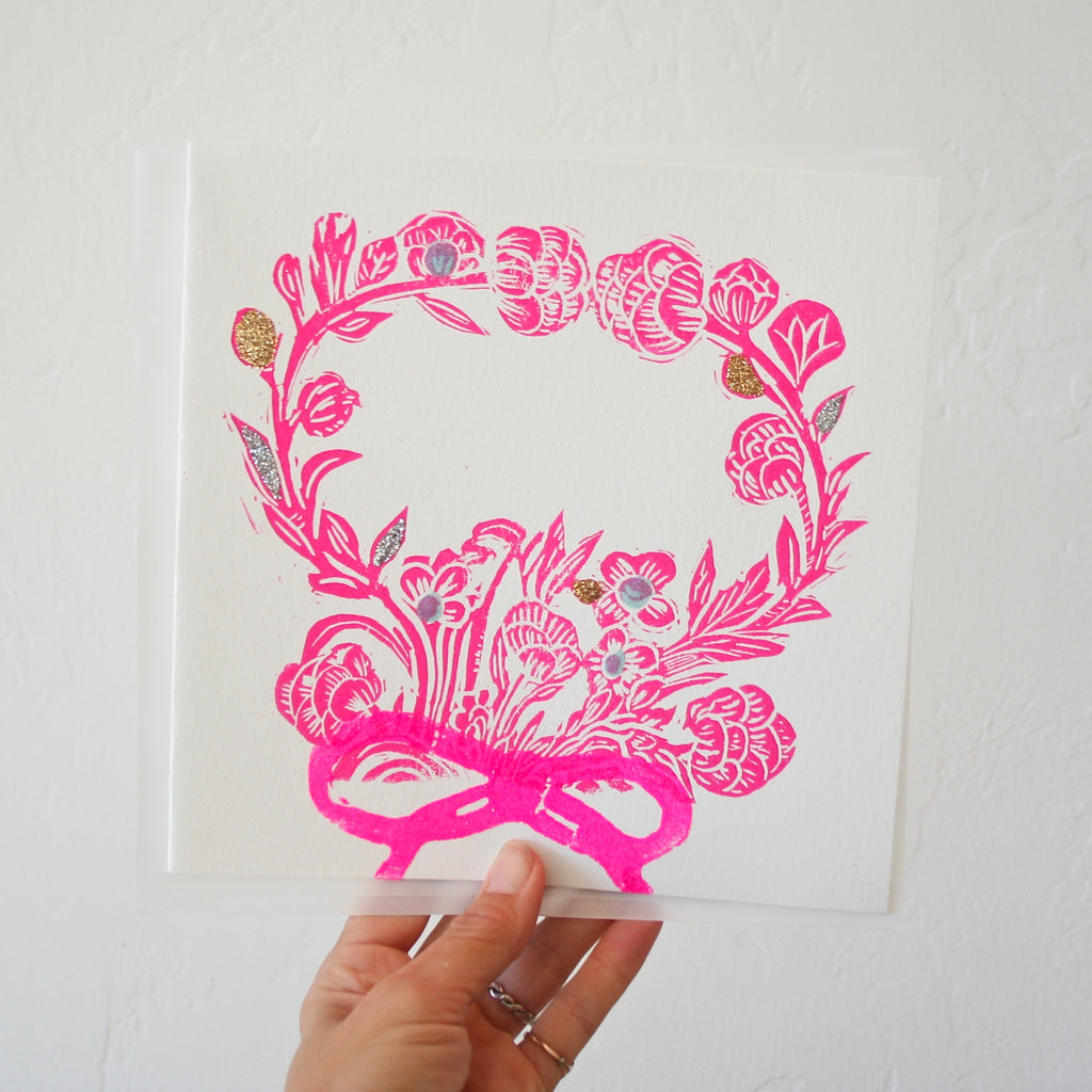 Minnieolga Rosey Wreath Card